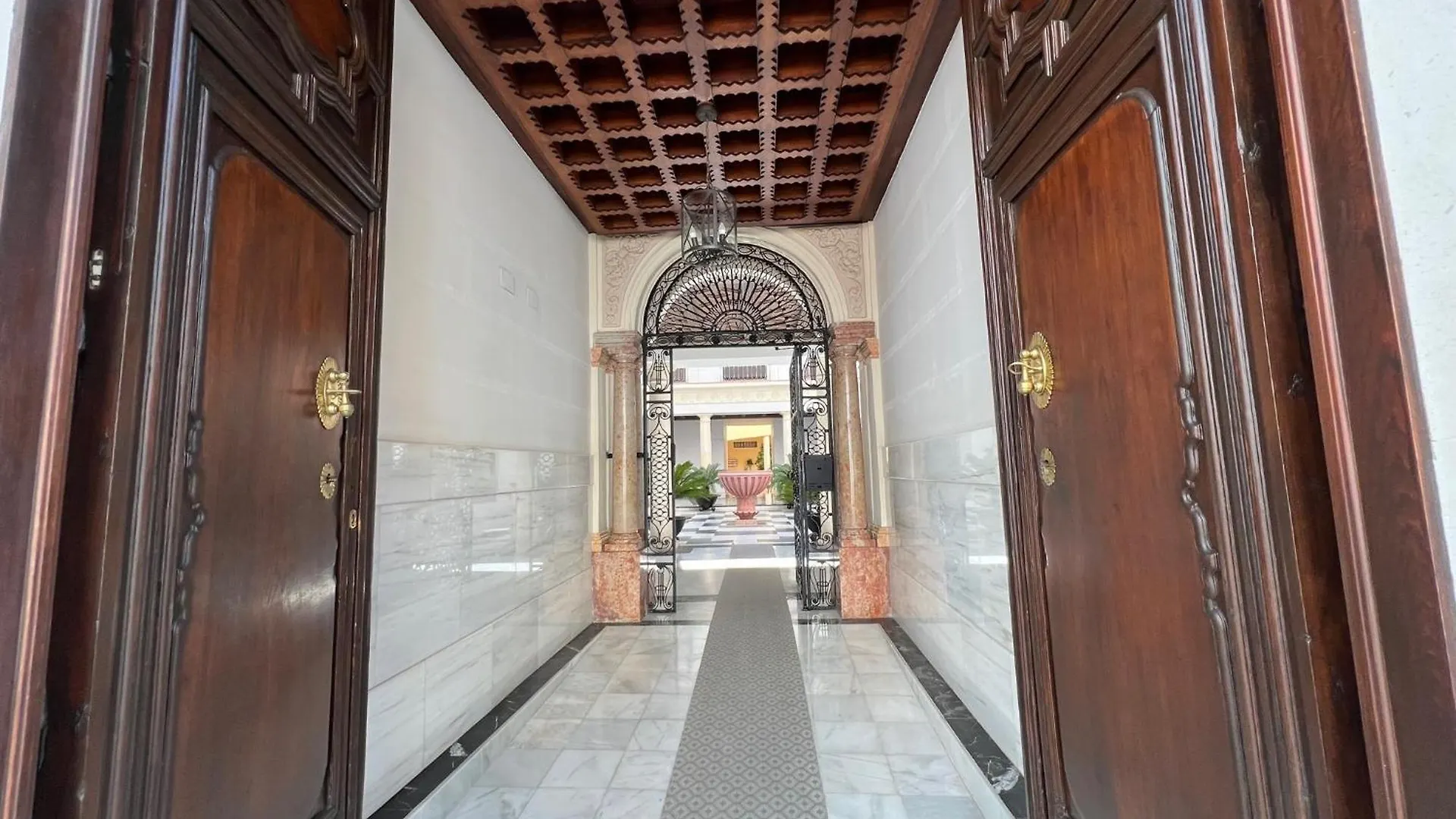 Apartment Palacio De Los Vibora Parking Gratis Lucena